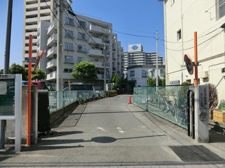 ���ӊ� �c�t���E�ۈ牀 400m �o�I�o�u�ۈ牀
