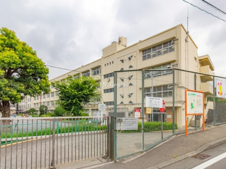 ���ӊ� ���w�Z 1264m ���l�s���R�����w�Z