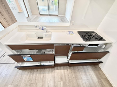 �L�b�`�� 1����  ���Ƒ����J��[�߂�A������̂���L�b�`��