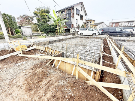 ���n�O�ώʐ^ 3����  ���V������炵���n�܂�ꏊ�ŁA�Ƒ����J��[�߂�
