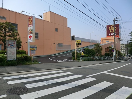 ���ӊ� �X�[�p�[ 800m ���C�t��]���u�X