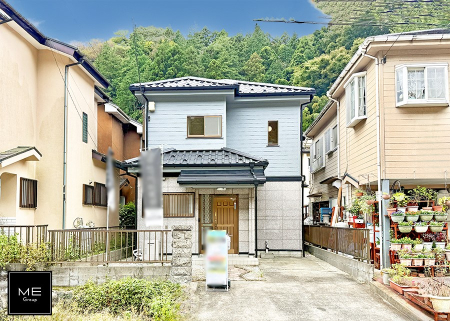 ���n�O�ώʐ^ �O�ρ��V������炵���n�܂�ꏊ�ŁA�Ƒ����J��[�߂�