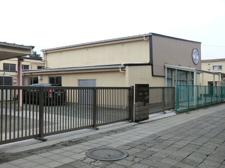 ���ӊ� �c�t���E�ۈ牀 500m �����䒆���c�t��