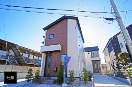 現地外観写真 外観■暮らしを彩る充実した設備仕様が備わった新築戸建