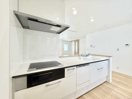 Lb` ƑƂȂAR~jP[V̏