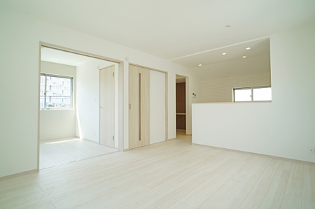 ̑ Ƒ̏Ί炪ӂA났̋