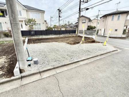 現地外観写真 外観■家族みんなが笑顔で過ごせる、安心感のある住まい