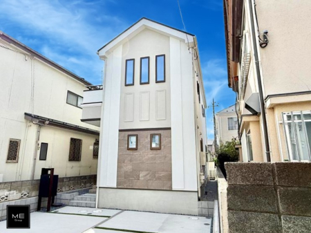 nOώʐ^ OρV炵n܂ꏊŁAƑJ[߂