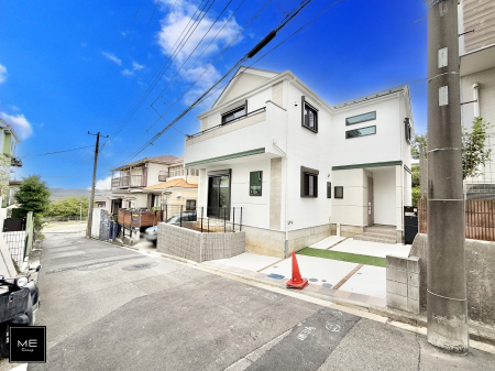 nOώʐ^ OρV炵n܂ꏊŁAƑJ[߂