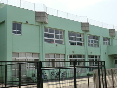 周辺環境 小学校 700m 厚木市立厚木第二小学校