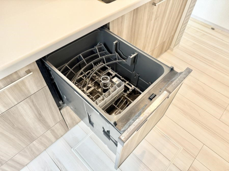 ̑ ݔԂȂIHsJsJɎdグĂ܂