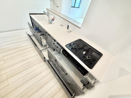 �L�b�`�� �������A�C�f�A�L����A�N���G�C�e�B�u�ȗ������