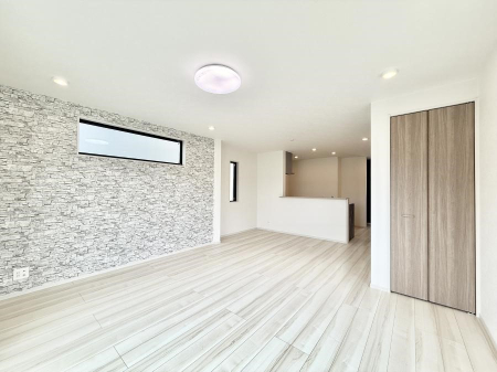 ���r���O ���������났�ƏΊ炪�W�܂�A�S���܂郊�r���O