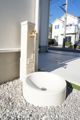現地外観写真 外観■家族みんなが笑顔で過ごせる、安心感のある住まい
