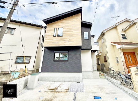 現地外観写真 外観■暮らしを豊かにする充実した仕様設備で快適に