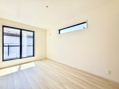 ���̑����� �������D��ŉ��₩�Ȏ��Ԃ��������