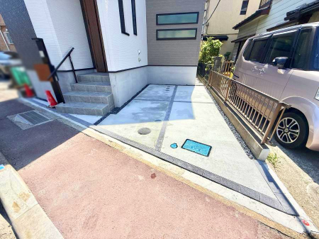  �O�ρ��J�[�X�y�[�X�L