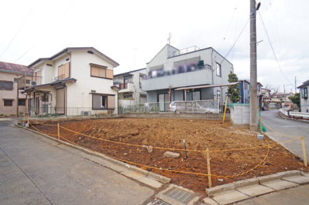 現地外観写真 外観■暮らしを彩る充実した設備仕様が備わった新築戸建