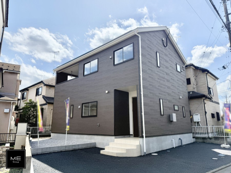 現地外観写真 外観■暮らしを彩る充実した設備仕様が備わった新築戸建