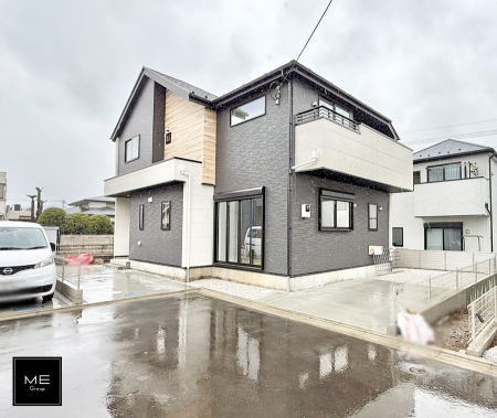 現地外観写真 外観■家族みんなが笑顔で過ごせる、安心感のある住まい