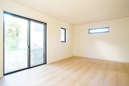 rO 났ƏΊ炪W܂AS܂郊rO