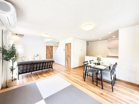 rO VvґA؂ȐlƉ߂Sقǂ