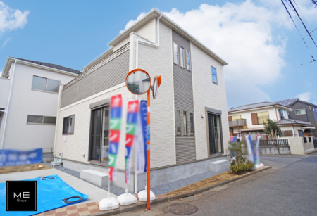 現地外観写真 外観■暮らしを彩る充実した設備仕様が備わった新築戸建