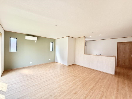 rO 났ƏΊ炪W܂AS܂郊rO