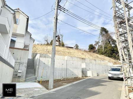 現地外観写真 外観■家族みんなが笑顔で過ごせる、安心感のある住まい
