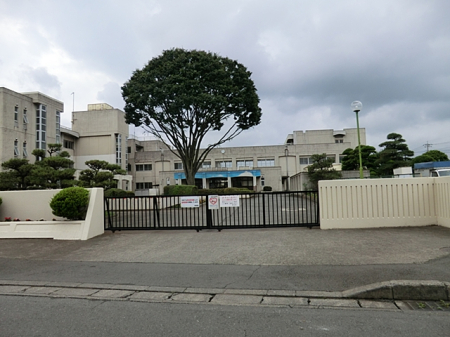 周辺環境 中学校 700m 相模原市立上溝南中学校