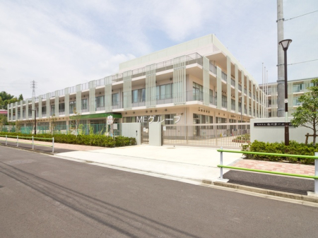 周辺環境 小学校 750m 町田市立鶴川第一小学校