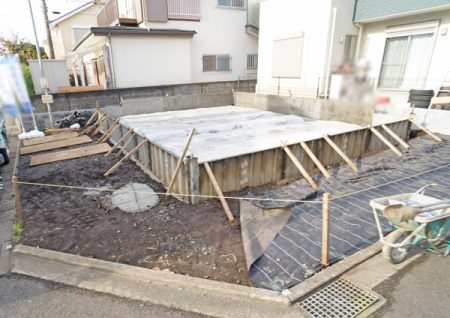 現地外観写真 外観■家族みんなが笑顔で過ごせる、安心感のある住まい