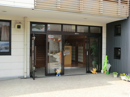 周辺環境 幼稚園・保育園 400m 中央マドカ幼稚園