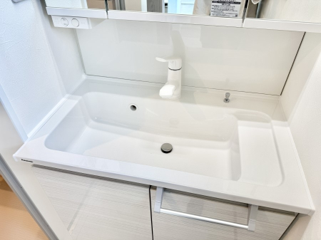 ̑ ݔ􂢂􂤎KɎg֗ȃV[