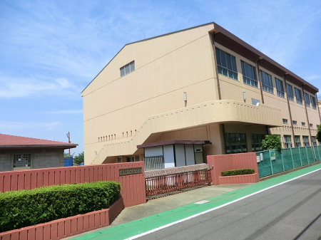周辺環境 小学校 900m 大和市立引地台小学校
