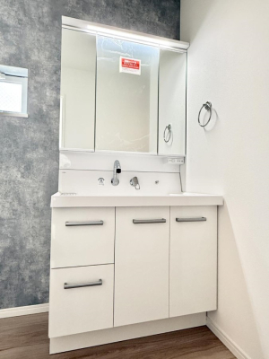 ʑEʏ 邢ʏ͖̎yłႢł